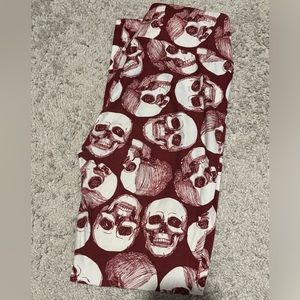 LulaRoe Skull Print Leggings